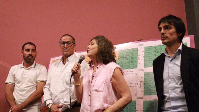 «No estamos sólo para pagar sueldos, el Estado debe acompañar el crecimiento de los vecinos»