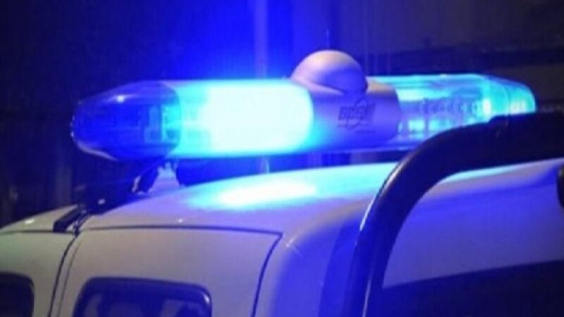 Villegas: Un hombre fue atacado por su hijo con un hacha mientras dormía