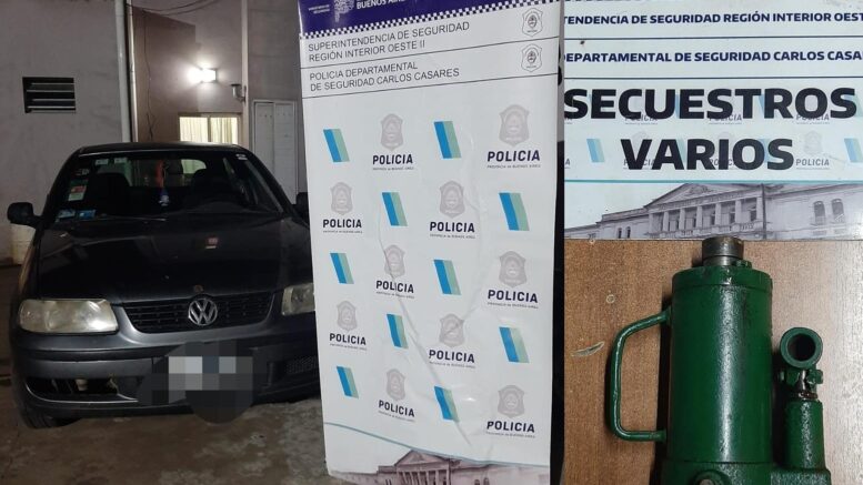 Smith: Una mujer que había sido aprehendida termino robándose el patrullero