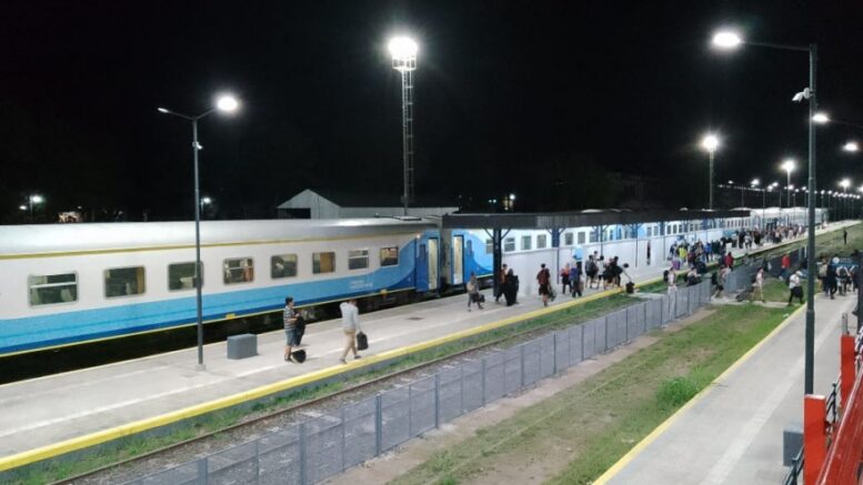 Trenes Argentinos prepara 3.000 despidos, un 15% del personal