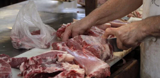 El consumo de carne vacuna se desplomó a niveles que no se veían hace 30 años